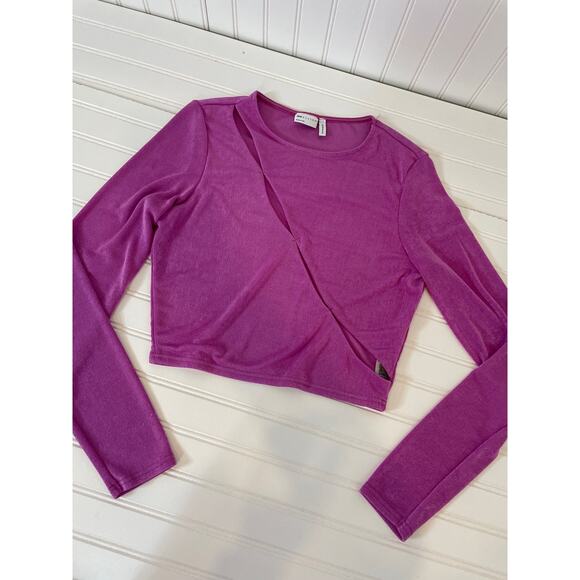 ASOS & URBAN OUTFITTERS Pink Cut Out Crop Top and Button Jean Skort Bundle Sz 10 - Picture 4 of 12